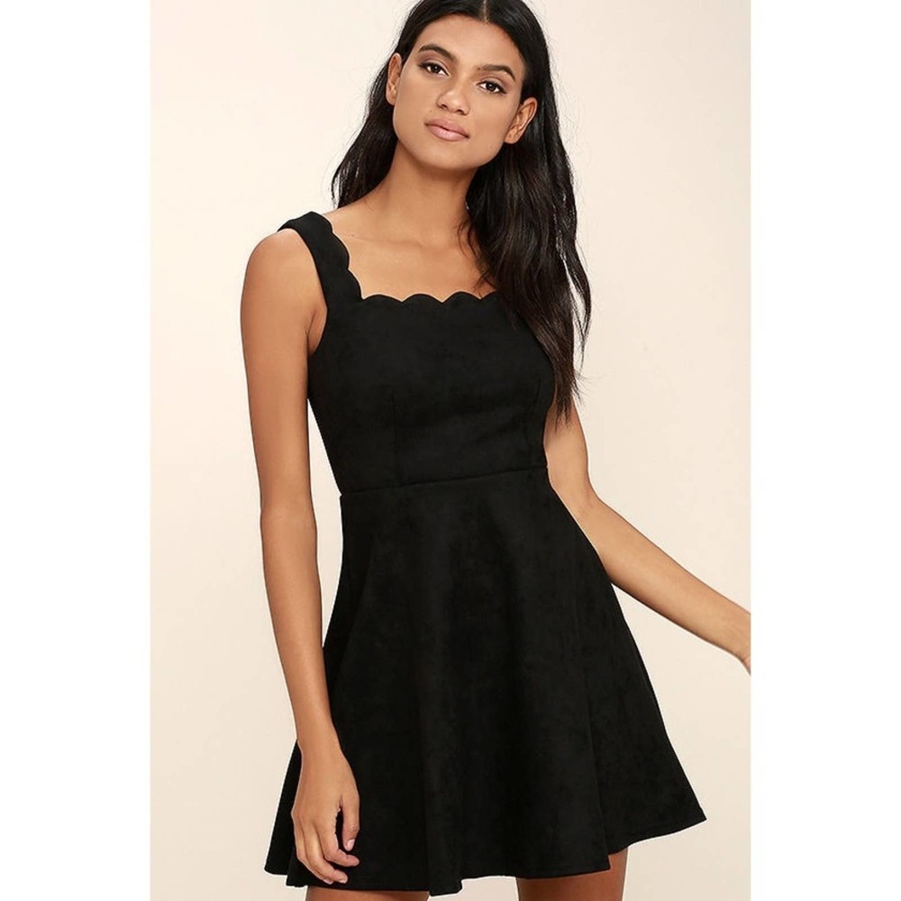 LULU’S Atta Twirl Black Suede Skater Dress